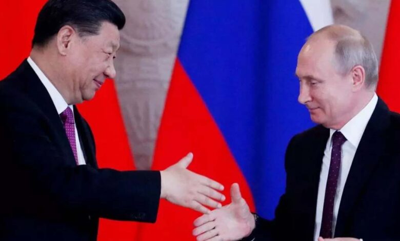 यूक्रेन से युद्ध के बीच चीन पहुंचे रूसी राष्ट्रपति पुतिन