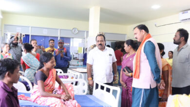 स्वास्थ्य मंत्री जायसवाल ने जशपुर जिला चिकित्सालय का किया निरीक्षण