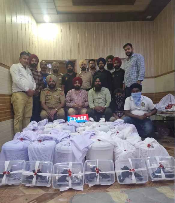 पंजाब में नशा तस्करों का भंडाफोड़, 105 किलो हेरोइन के साथ दो आरोपी गिरफ्तार