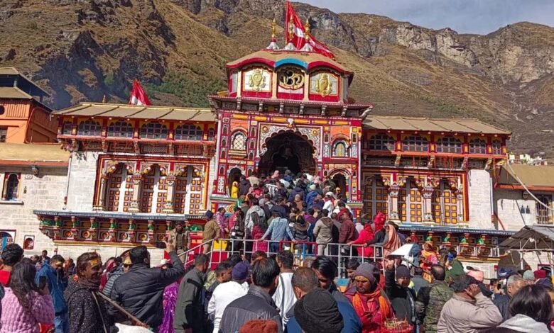 Badrinath Dham: रविवार को बंद होंगे भगवान बदरी विशाल के कपाट