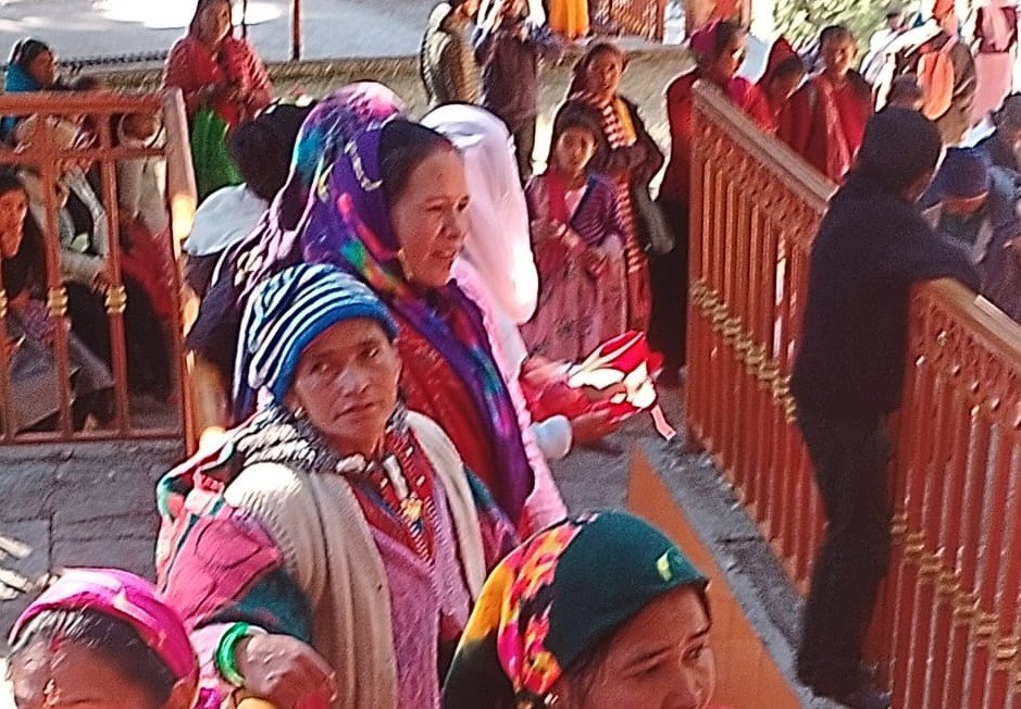 शीतकाल के लिए बंद हुए लाटू मंदिर के कपाट