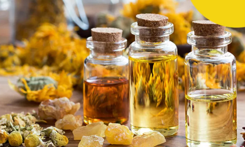 मानसिक थकान और तनाव से छुटकारा दिलाएंगे ये खास Essential Oils