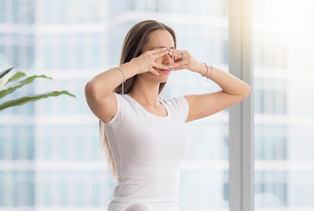 योग से लौटेगी आंखों की रोशनी! जानिए 5 आसान आसन जो आंखों को देंगे नई ताकत